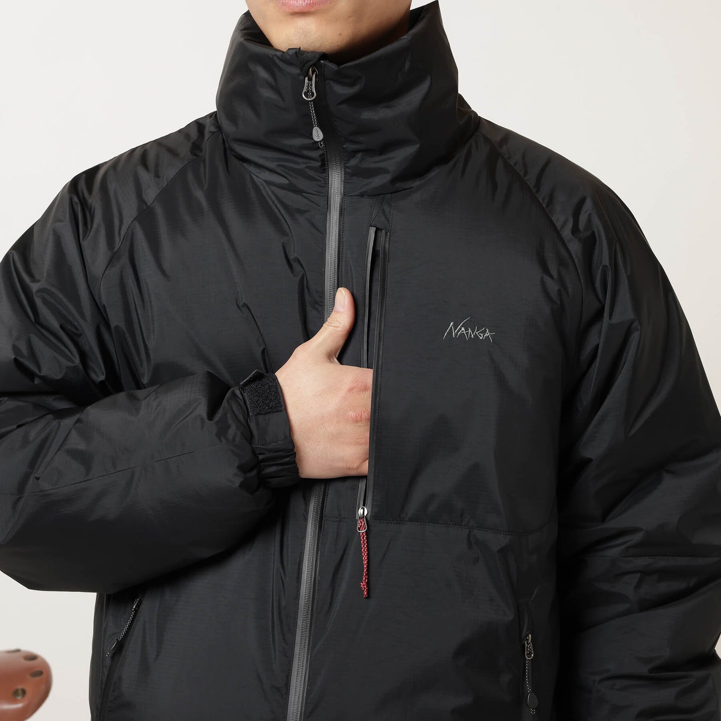 NANGA AURORA STAND COLLAR DOWN JACKET