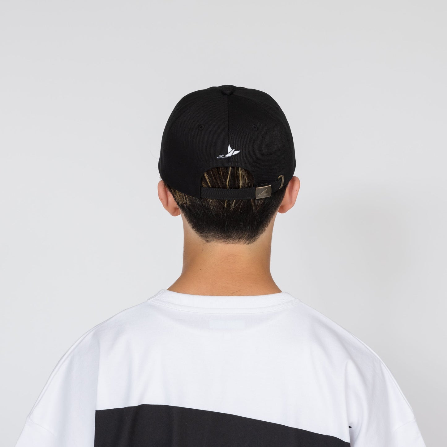 DESCENDANT UNDER THE CURRENT 6PANEL