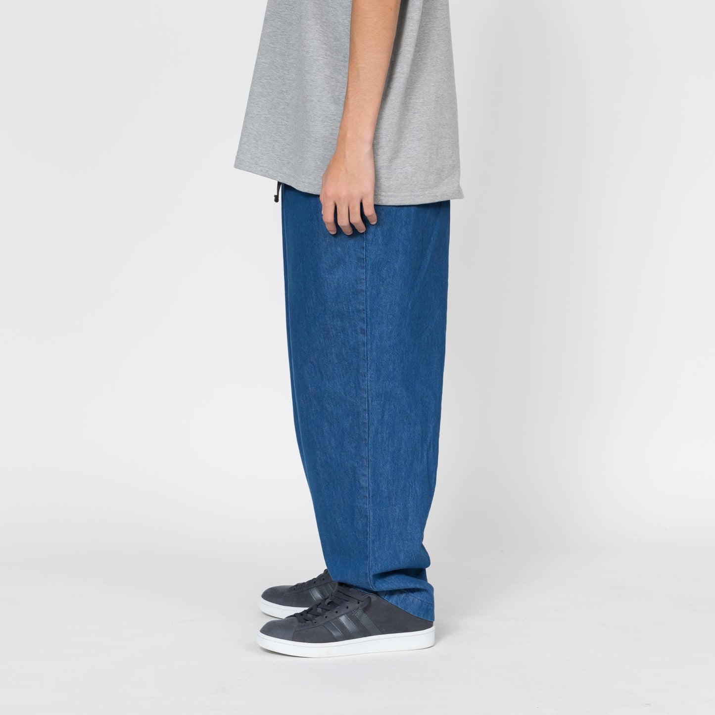DESCENDANT CLASP DENIM TROUSERS