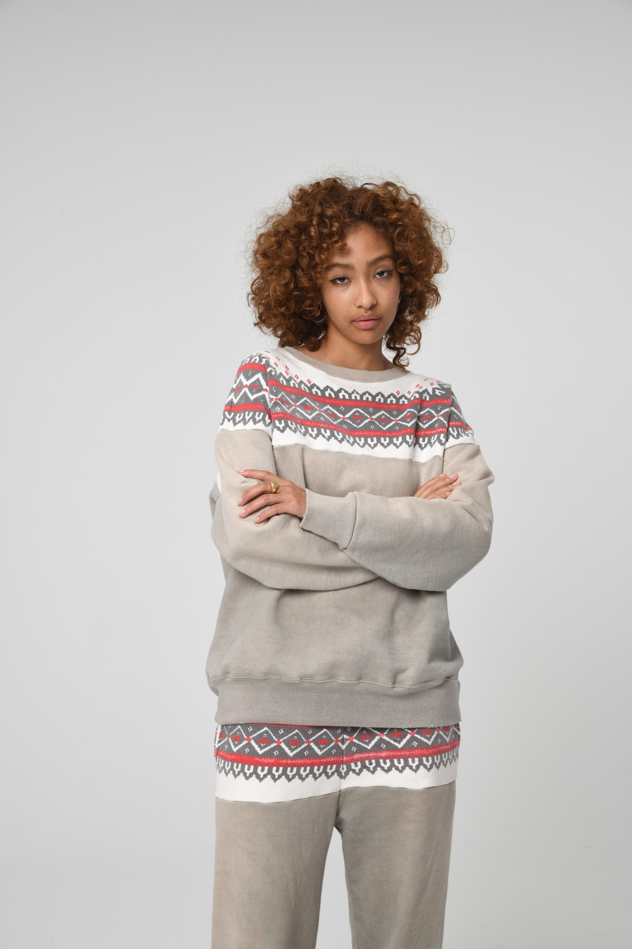 BOW WOW SNOW FLAKE SWEAT SHIRTS