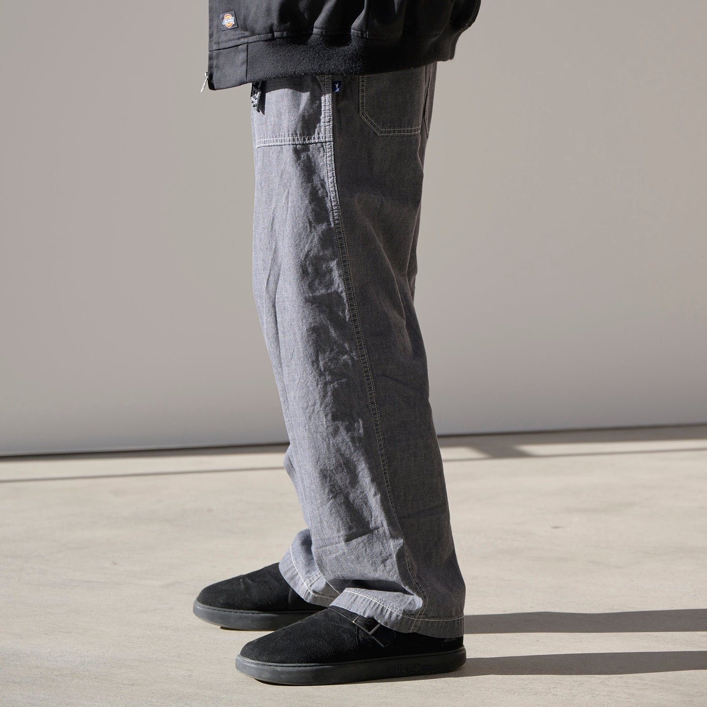 DESCENDANT BAKER CHAMBRAY TROUSERS