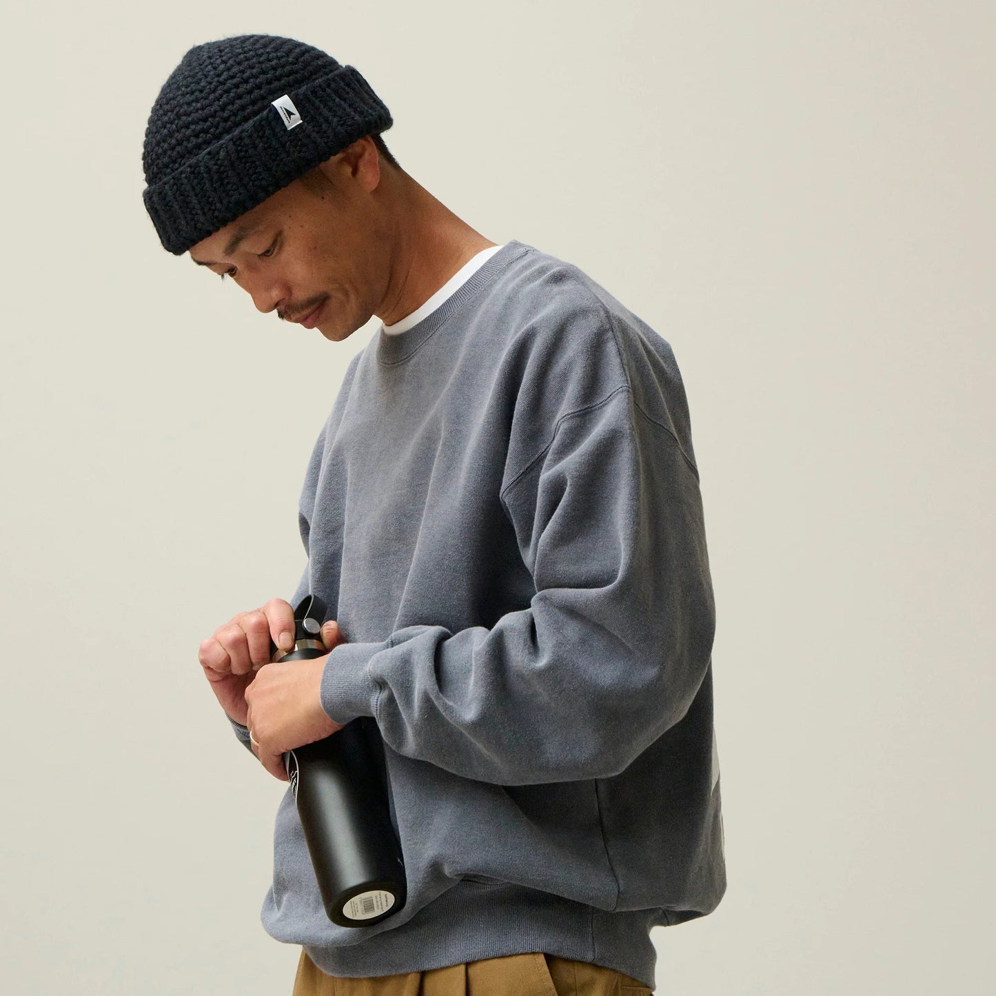 DESCENDANT CETUS CREW NECK PIGMENT DYE