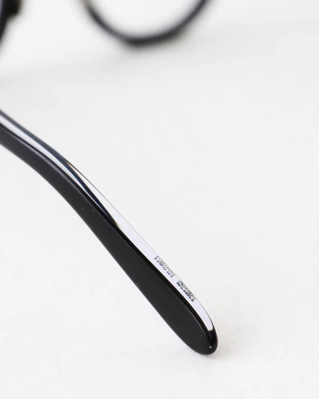 YELLOWS PLUS CARL EYEWEAR Black