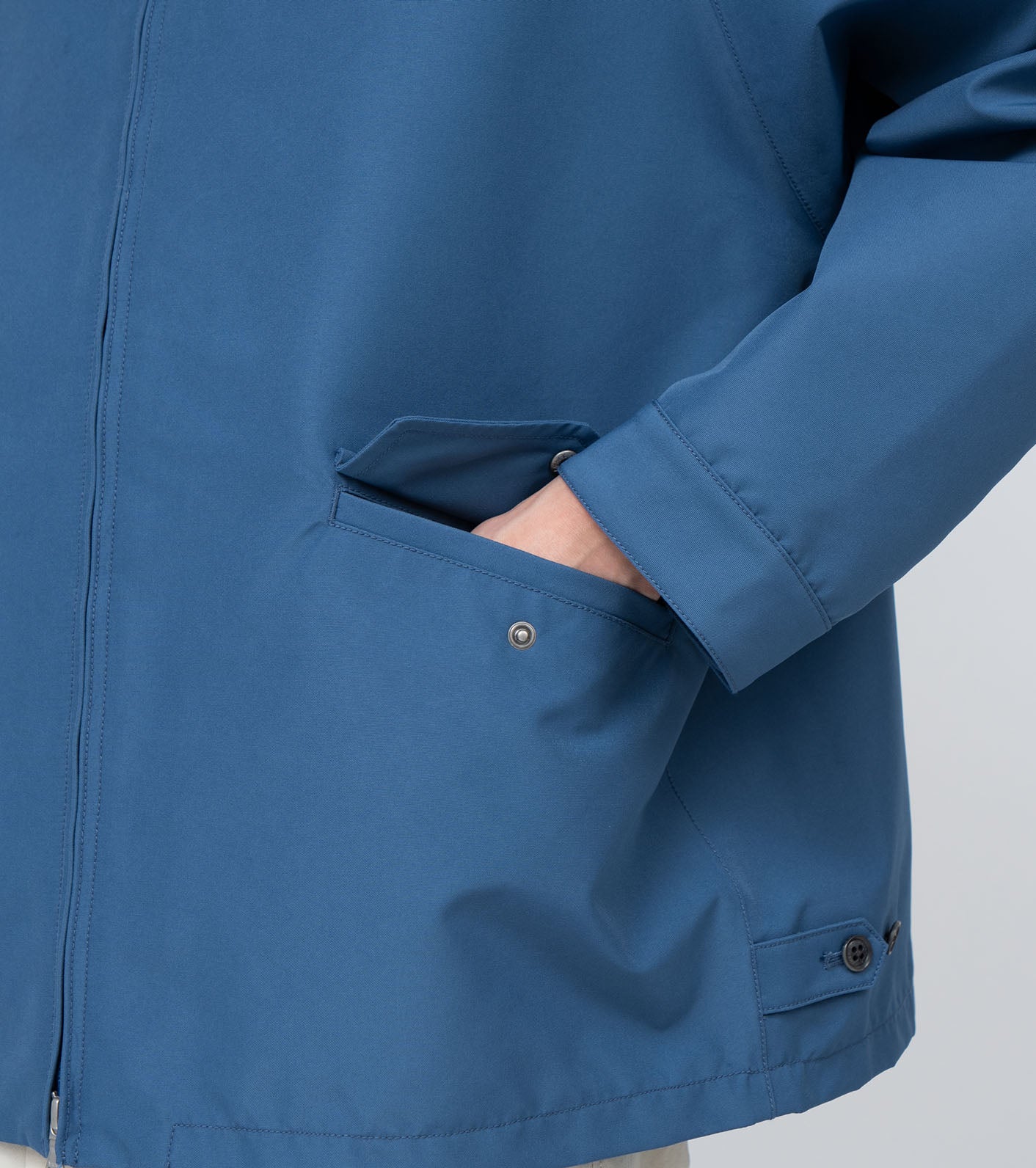 nanamica 2L GORE-TEX Crew Jacket