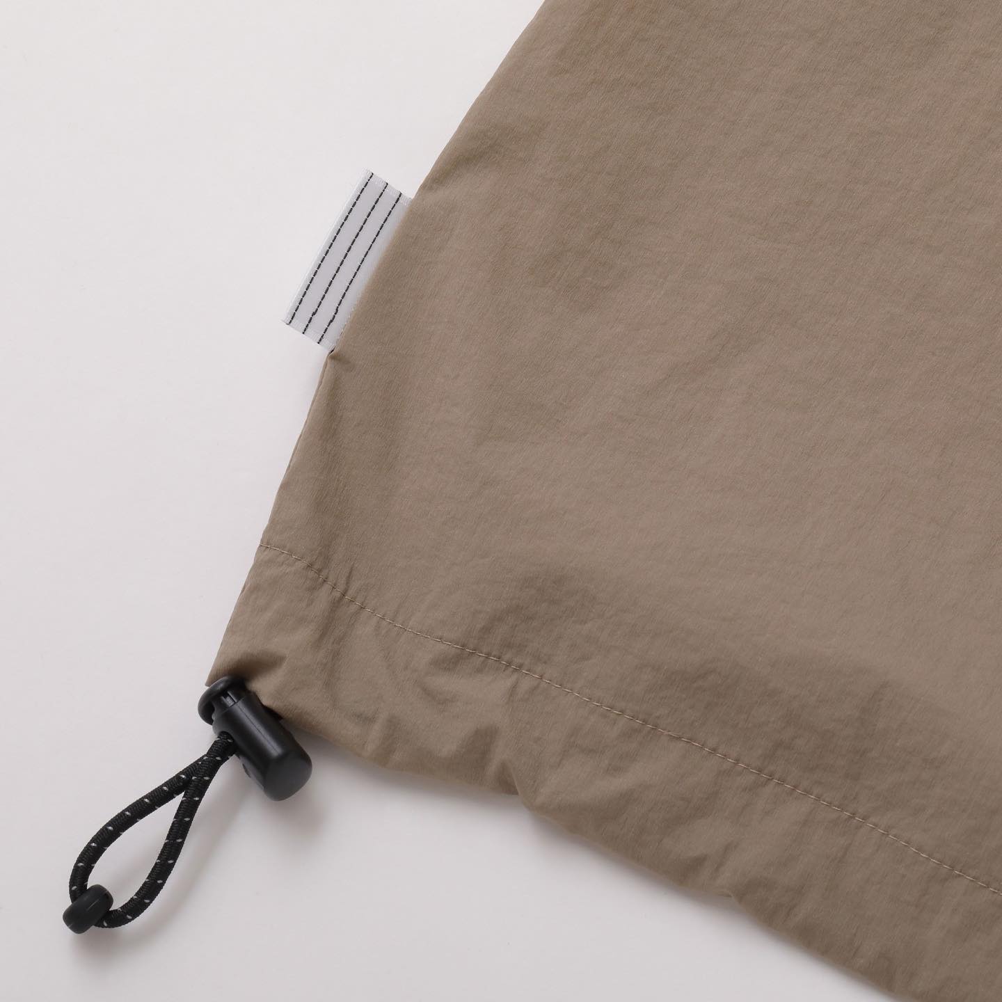 S.F.C HALF ZIP NYLON SHIRT