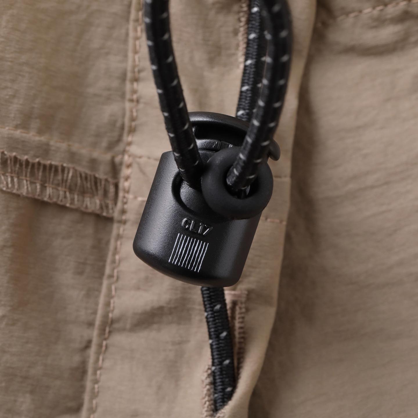 S.F.C HALF ZIP NYLON SHIRT