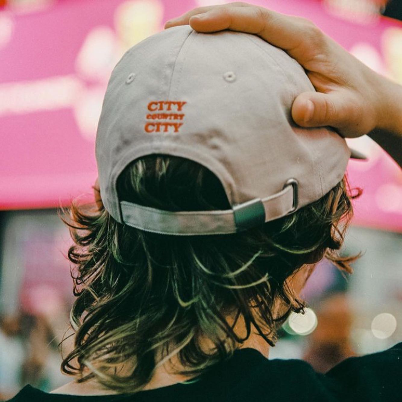CITY COUNTRY CITY Embroiderd Logo Cotton Cap_C