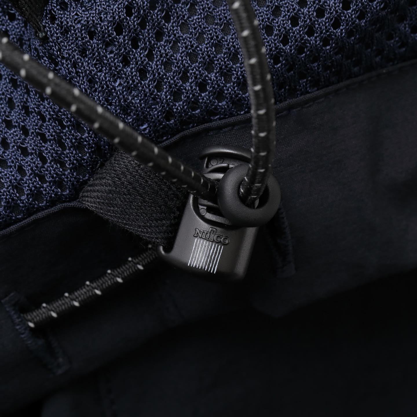 STRIPES FOR CREATIVE WIDE TAPERED EASY PANTS (NYLON)