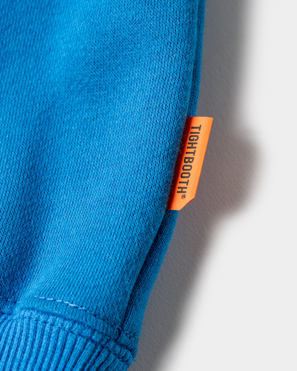 TIGHTBOOTH HAND SIGN CREW SWEAT