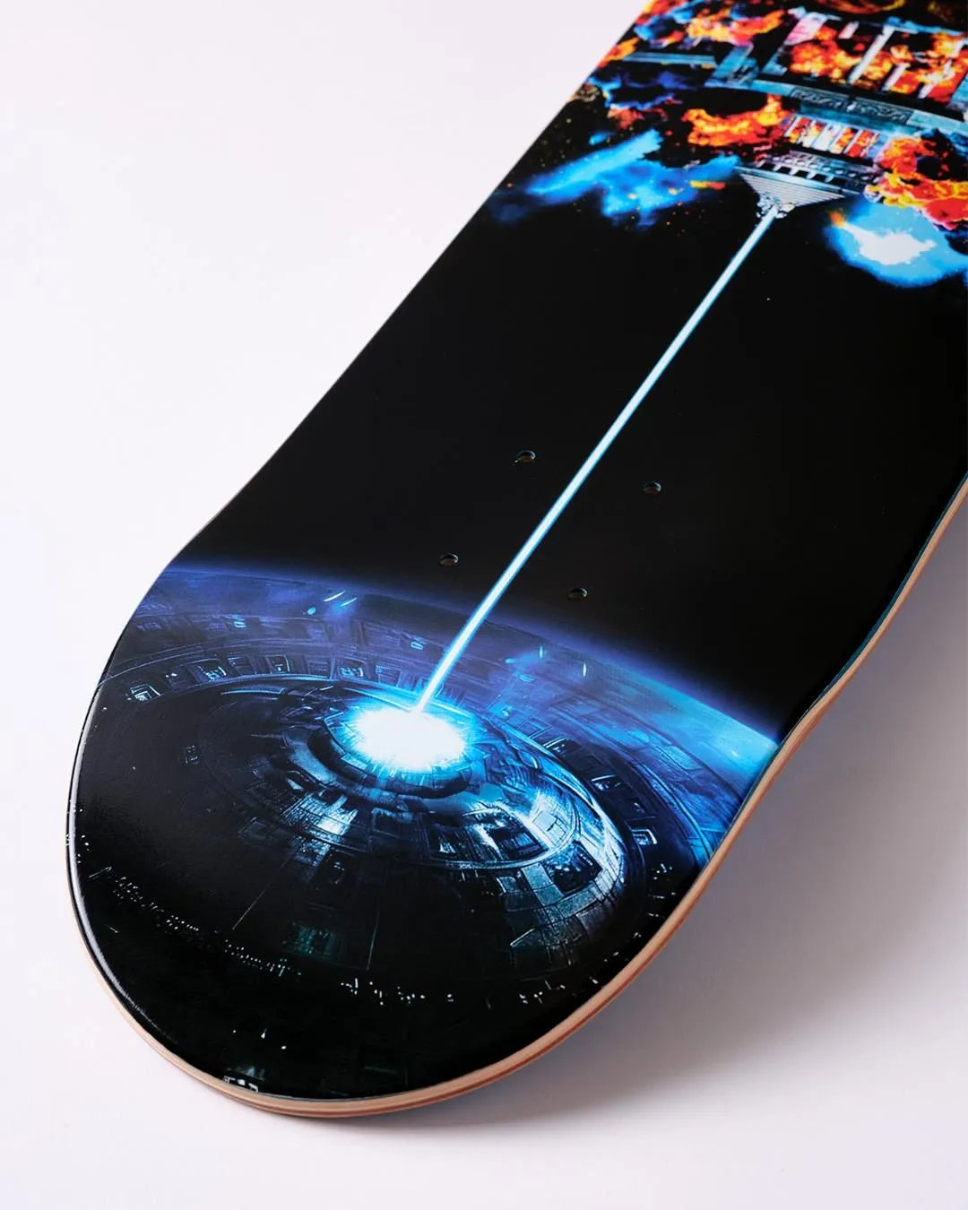 TIGHTBOOTH INDEPENDENCE SKATEBOARD