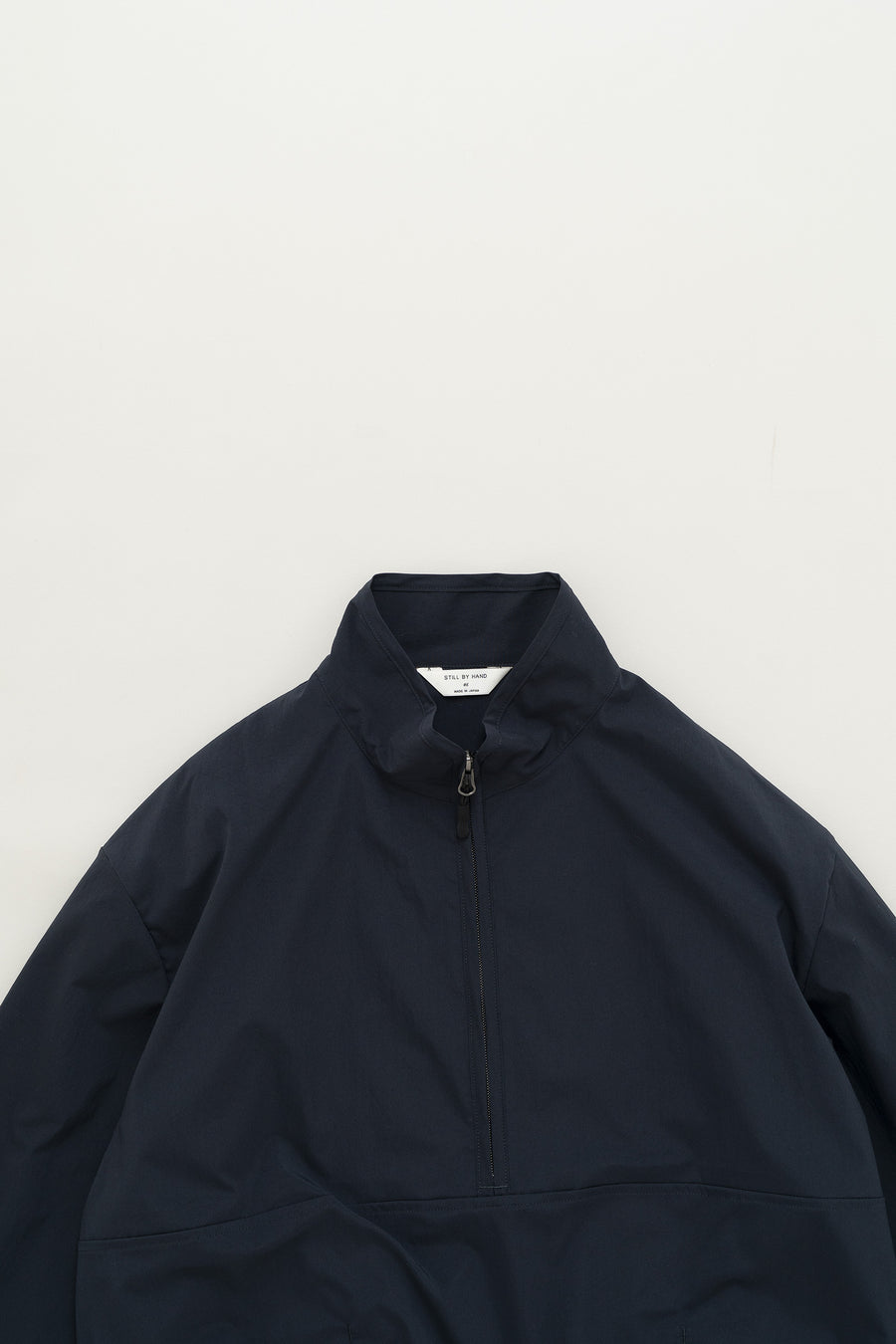 STILL BY HAND Half Zip Blouson