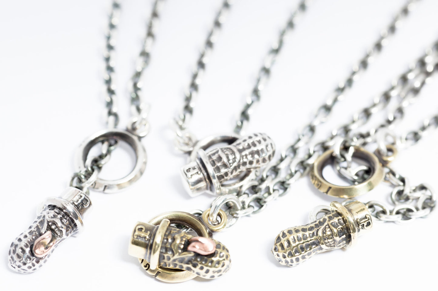 Peanuts&Co PEANUTS CHAIN 2 (ROUND OR SQUARE)