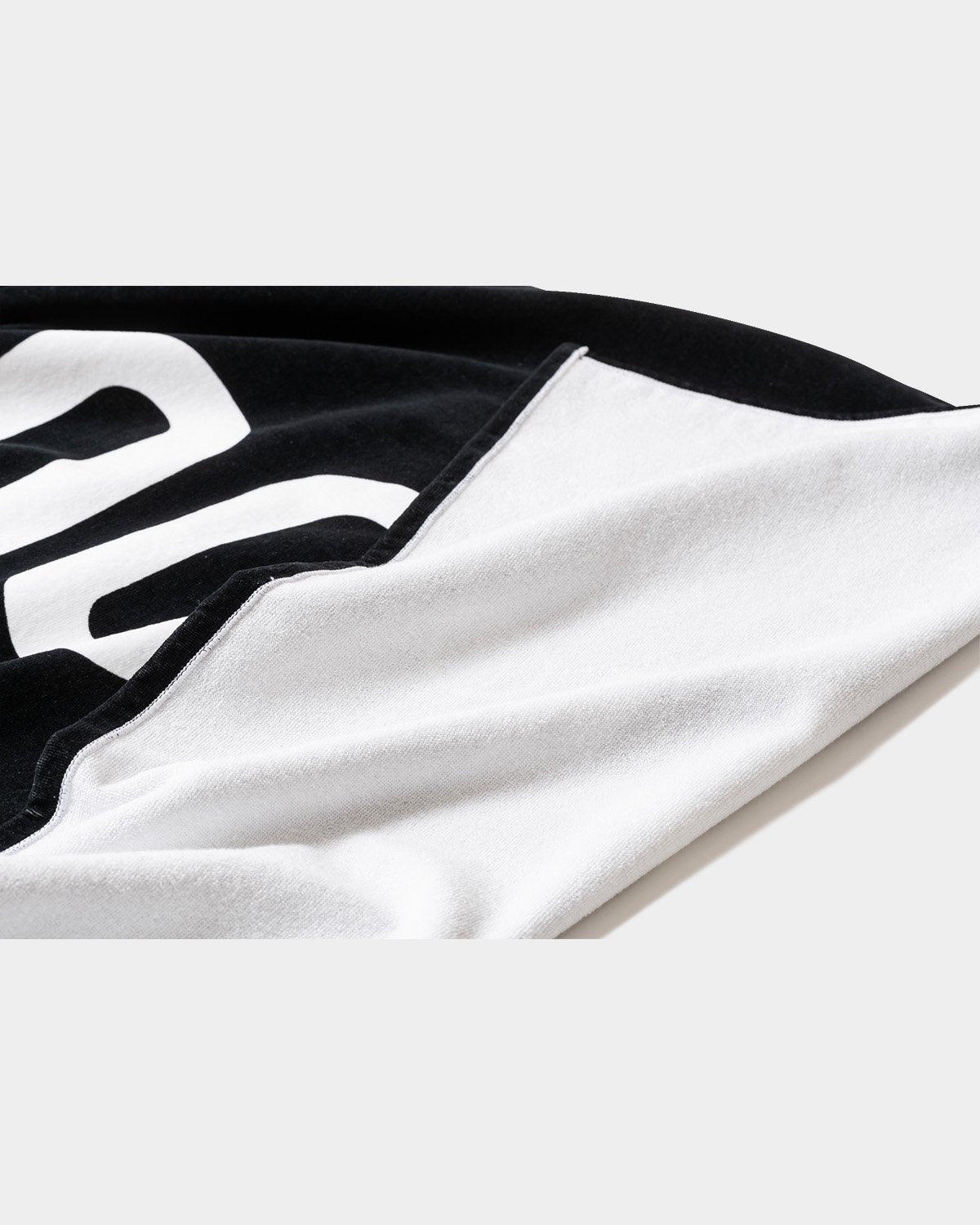 TIGHTBOOTH LOGO BEACH TOWEL