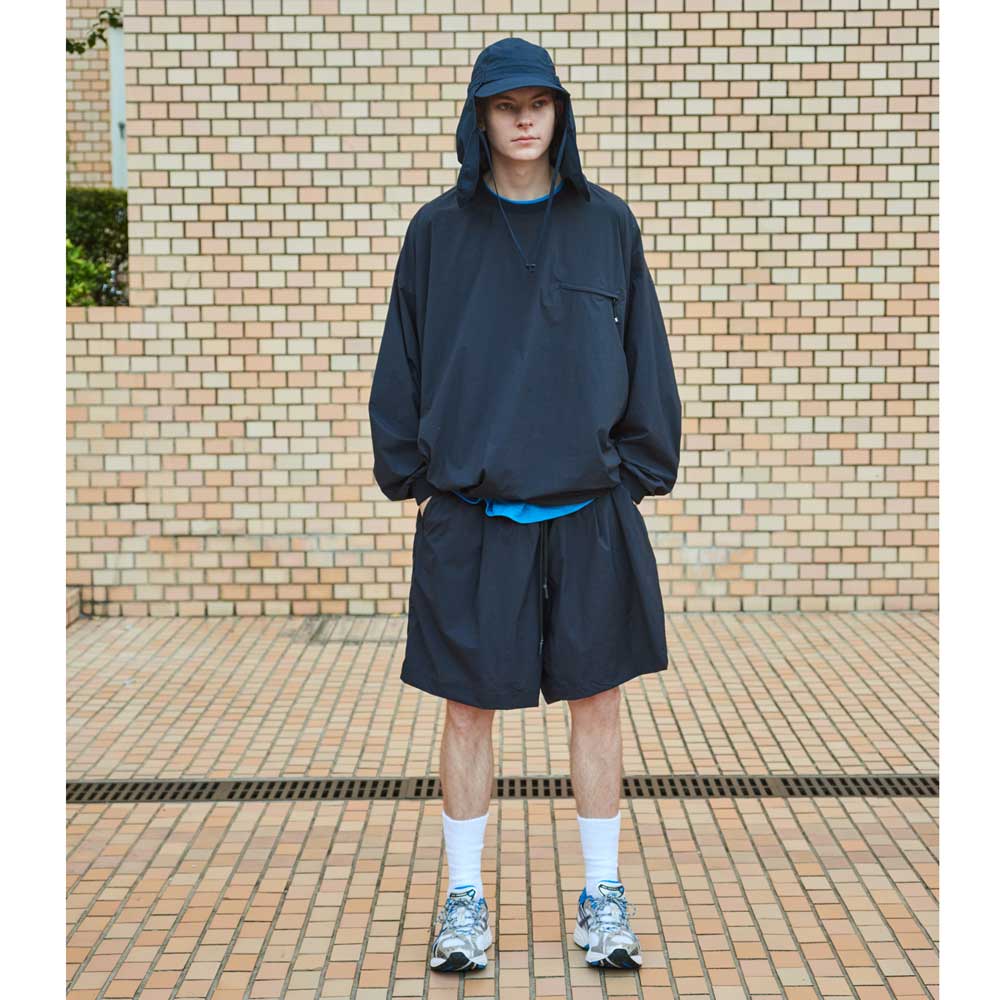 S.F.C (STRIPES FOR CREATIVE) NYLON BAGGY SHORTS