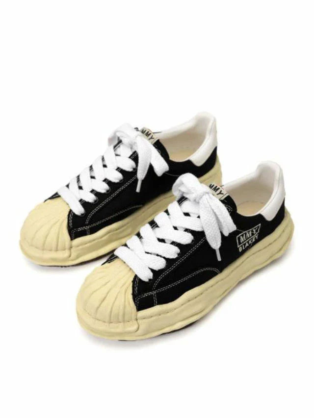 Maison MIHARA YASUHIRO BLAKEY Low Vintage Original Sole Canvas Lowtop Sneaker Black