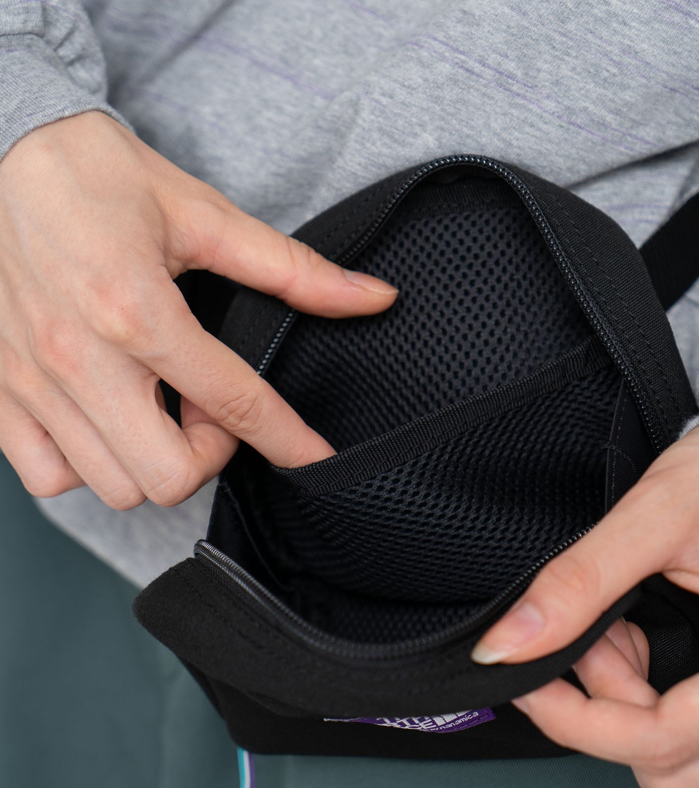 THE NORTH FACE PURPLE LABEL Stroll Belt Bag