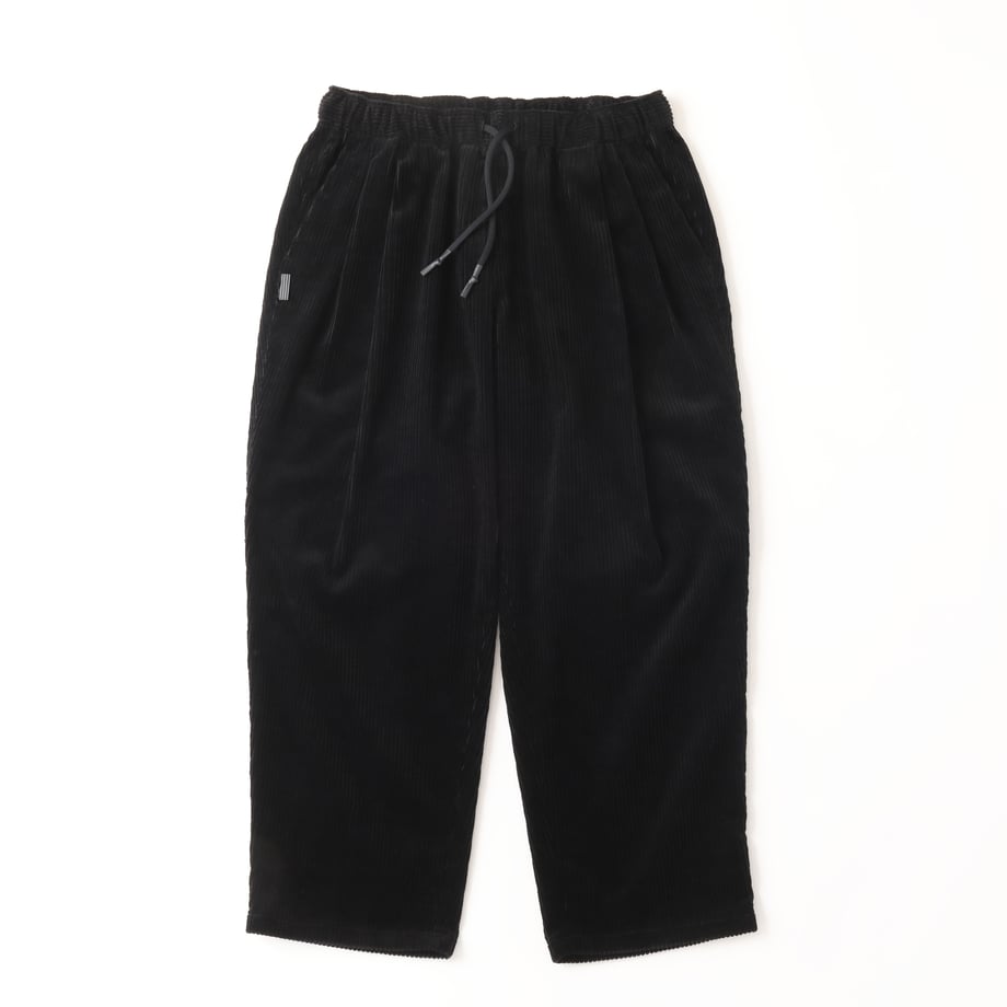 S.F.C (STRIPES FOR CREATIVE) WIDE TWO TUCK PANTS (CORDUROY)