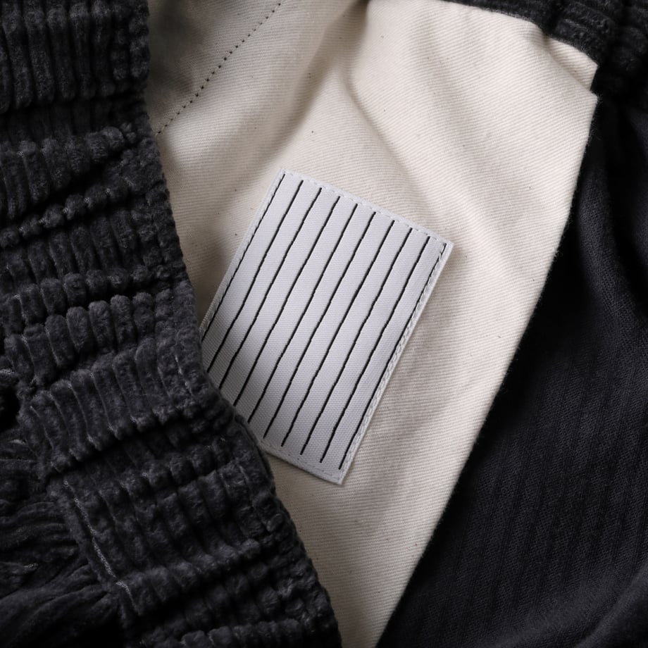 S.F.C (STRIPES FOR CREATIVE) WIDE TWO TUCK PANTS (CORDUROY)