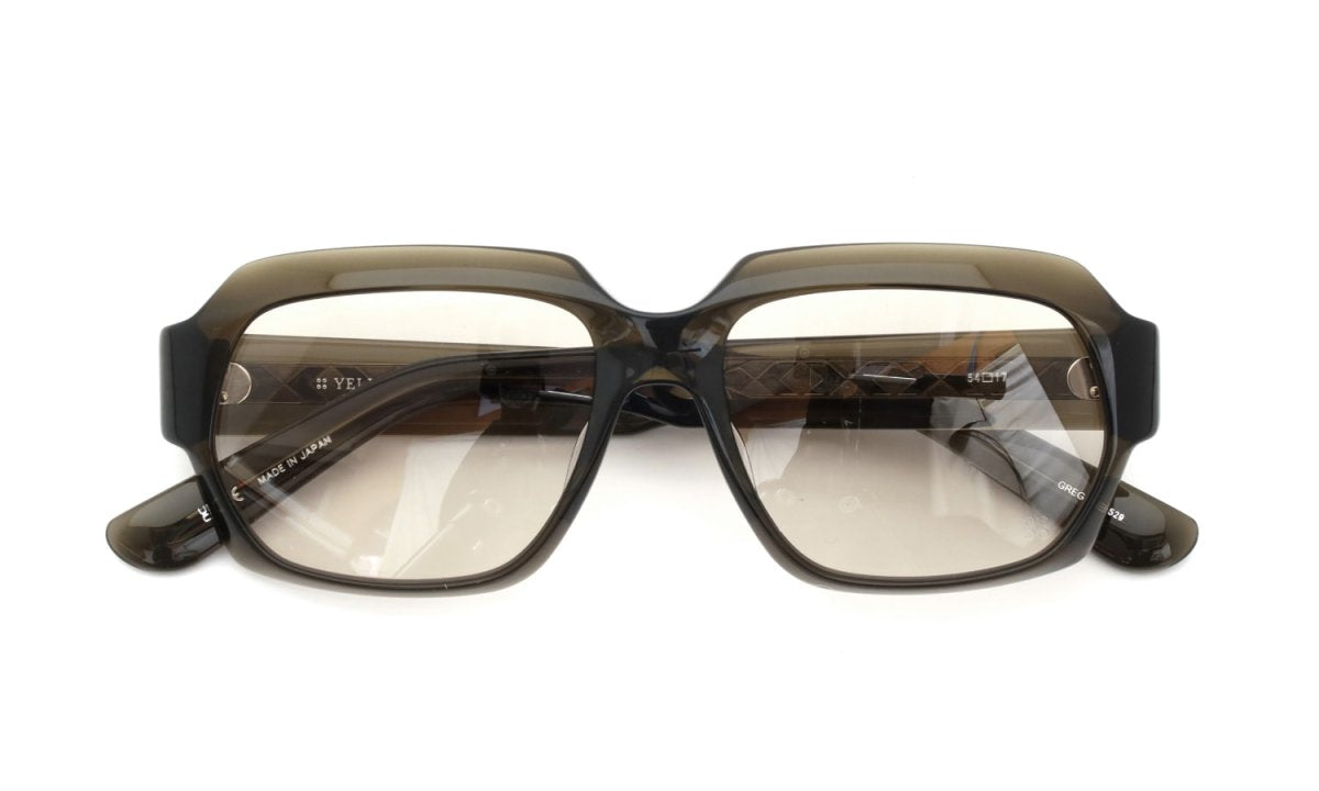 YELLOWS PLUS SUNGLASS GREG Harrods Green