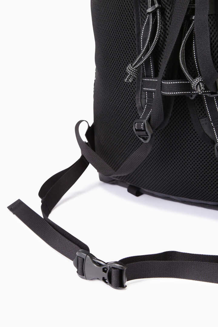 and wander ECOPAK 20L daypack