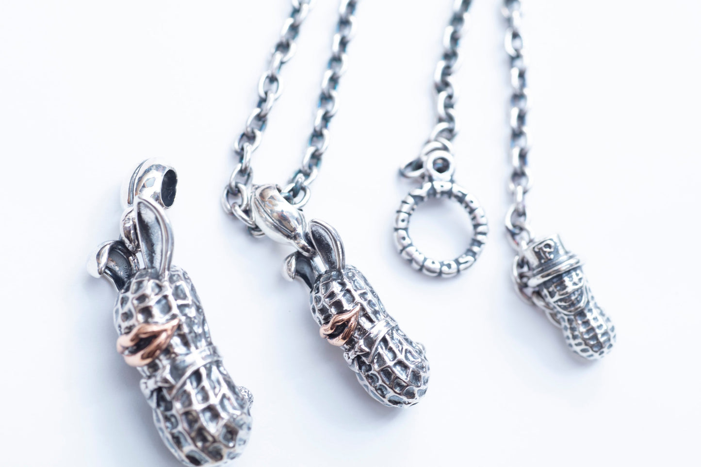 Peanuts&Co PEANUTS LARGE BUNNY PEANUTS silver x pinkgold + chain