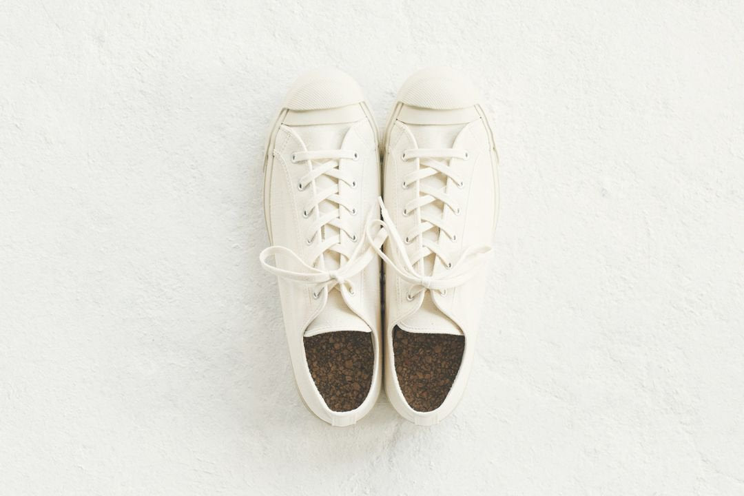 DOEK SHOE INDUSTRIES COURT - ECRU