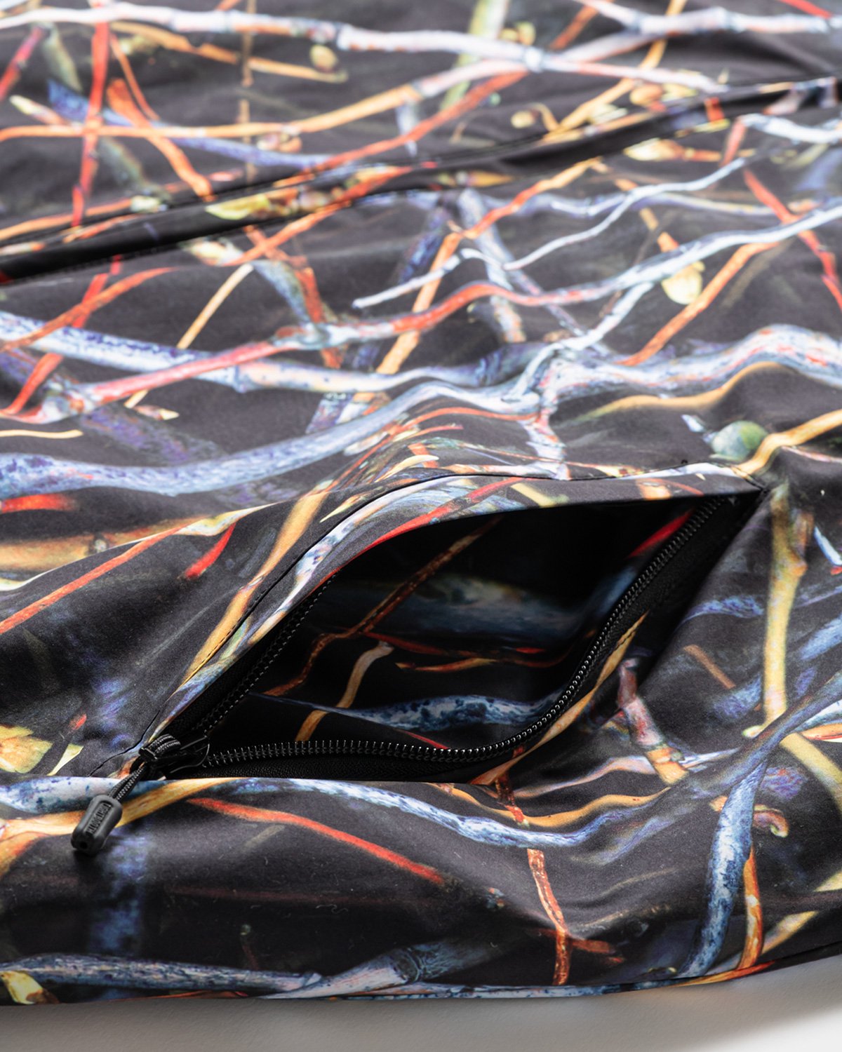 TIGHTBOOTH BRANCH CAMO TRACK JKT