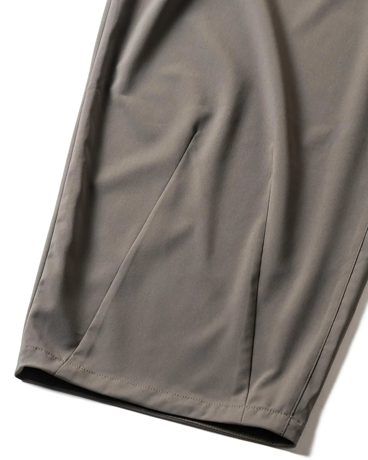 TIGHTBOOTH DRY BAGGY SLACKS