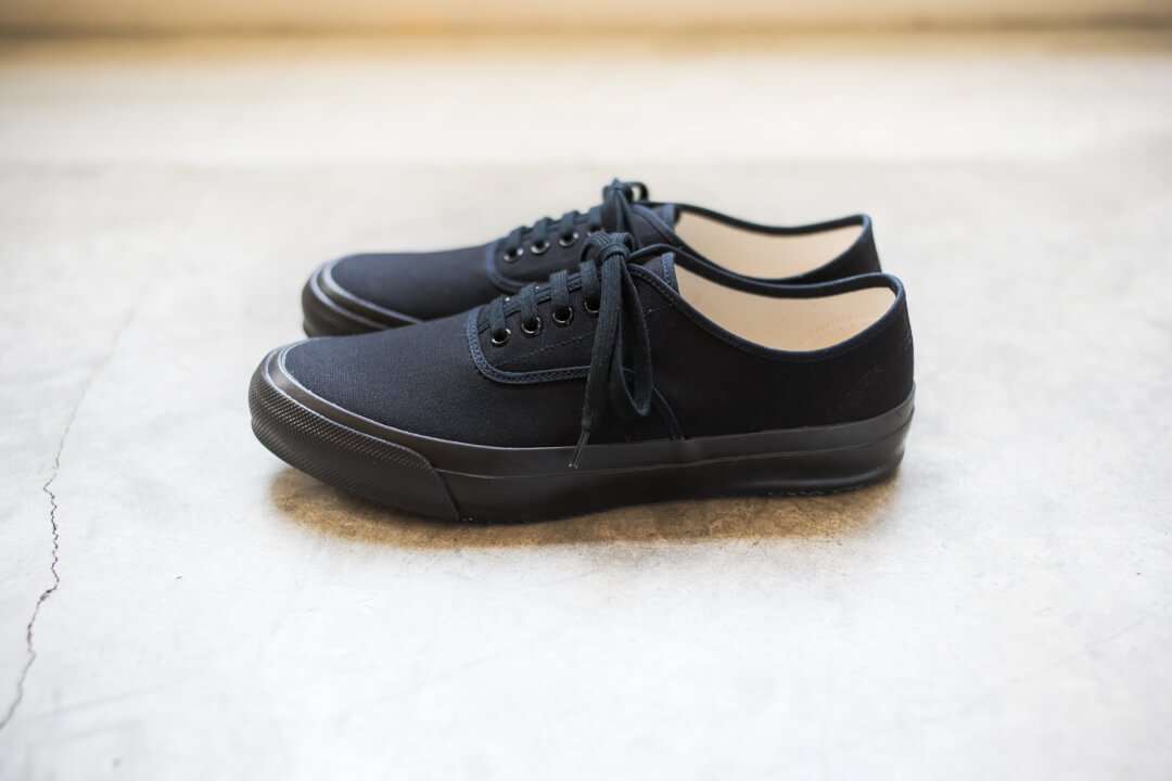 DOEK SHOE INDUSTRIES OXFORD - BLACK PARA
