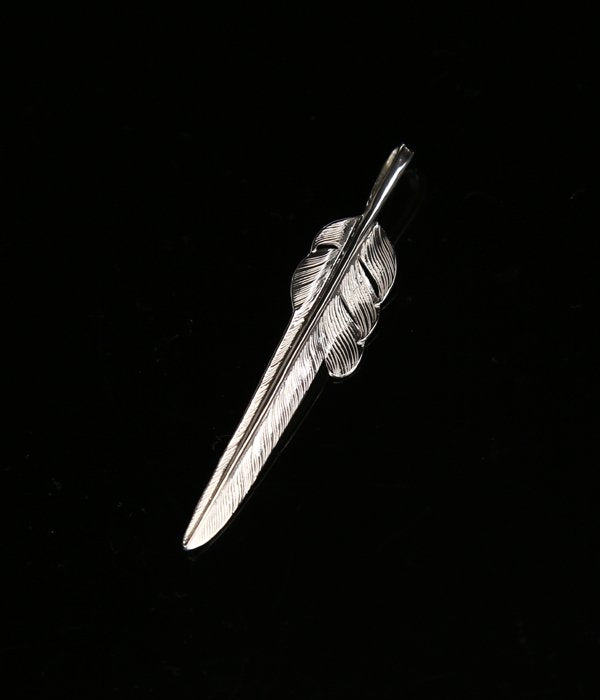 LARRY SMITH KAZEKIRI FEATHER PENDANT No. 30 -Large-