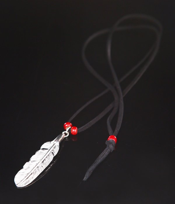 LARRY SMITH SV EAGLE HEAD FEATHER PENDANT No.40