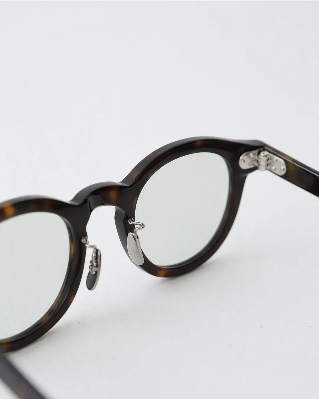 YELLOWS PLUS NAOMI EYEWEAR Dark Turtle