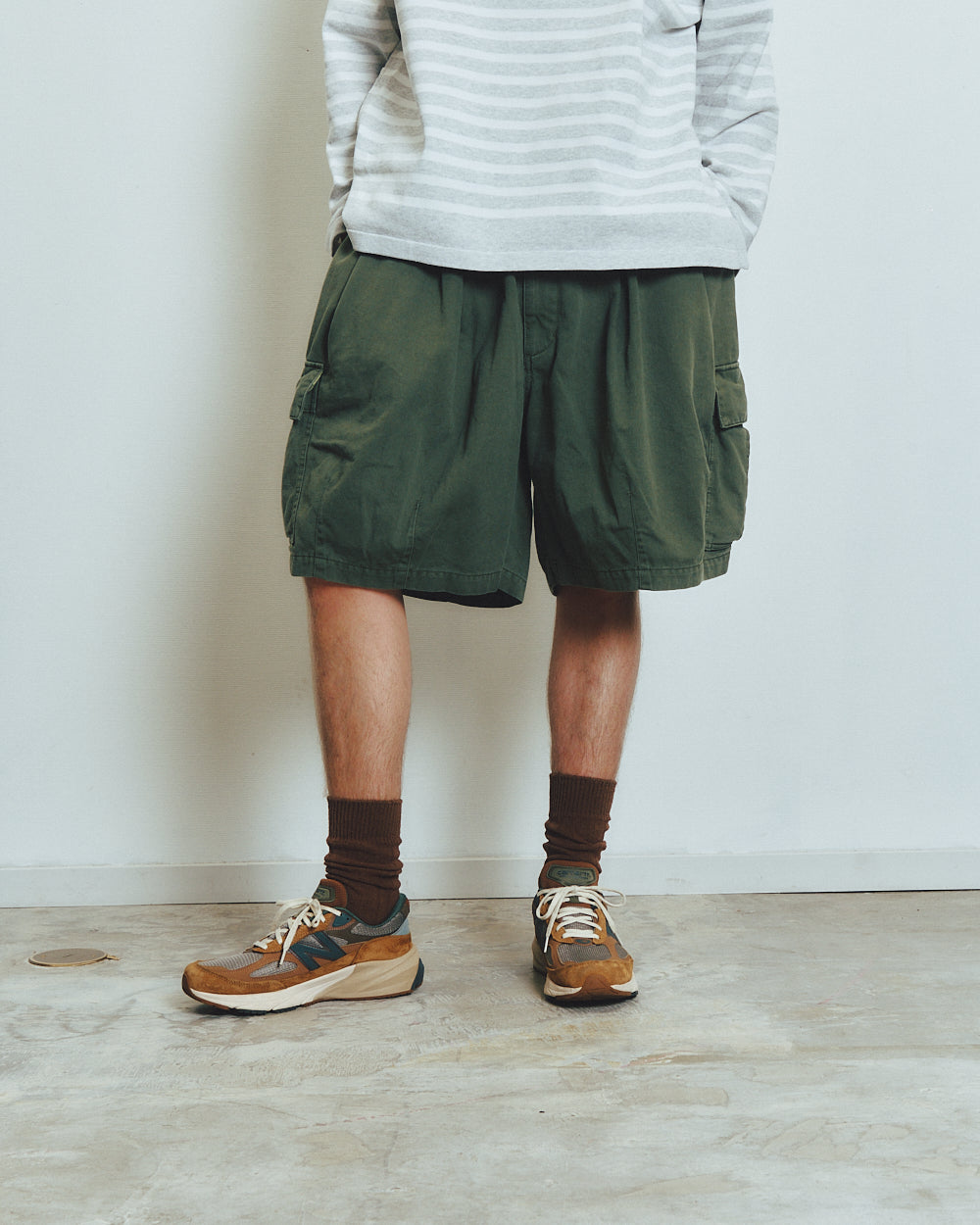is-ness BALLOON EZ CARGO SHORTS