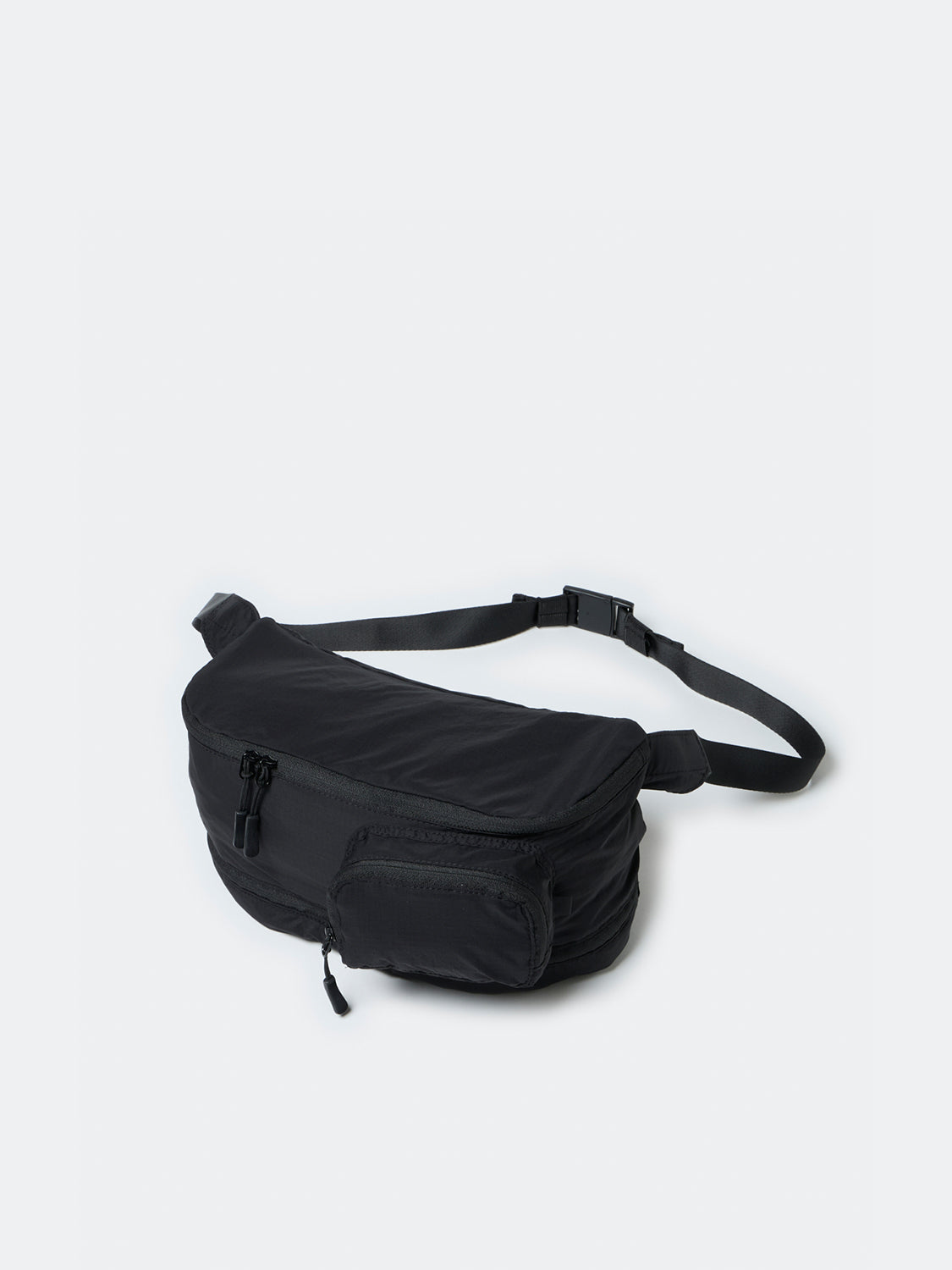DAIWA PIER39 TECH TRAVEL EXPAND FANNY BAG
