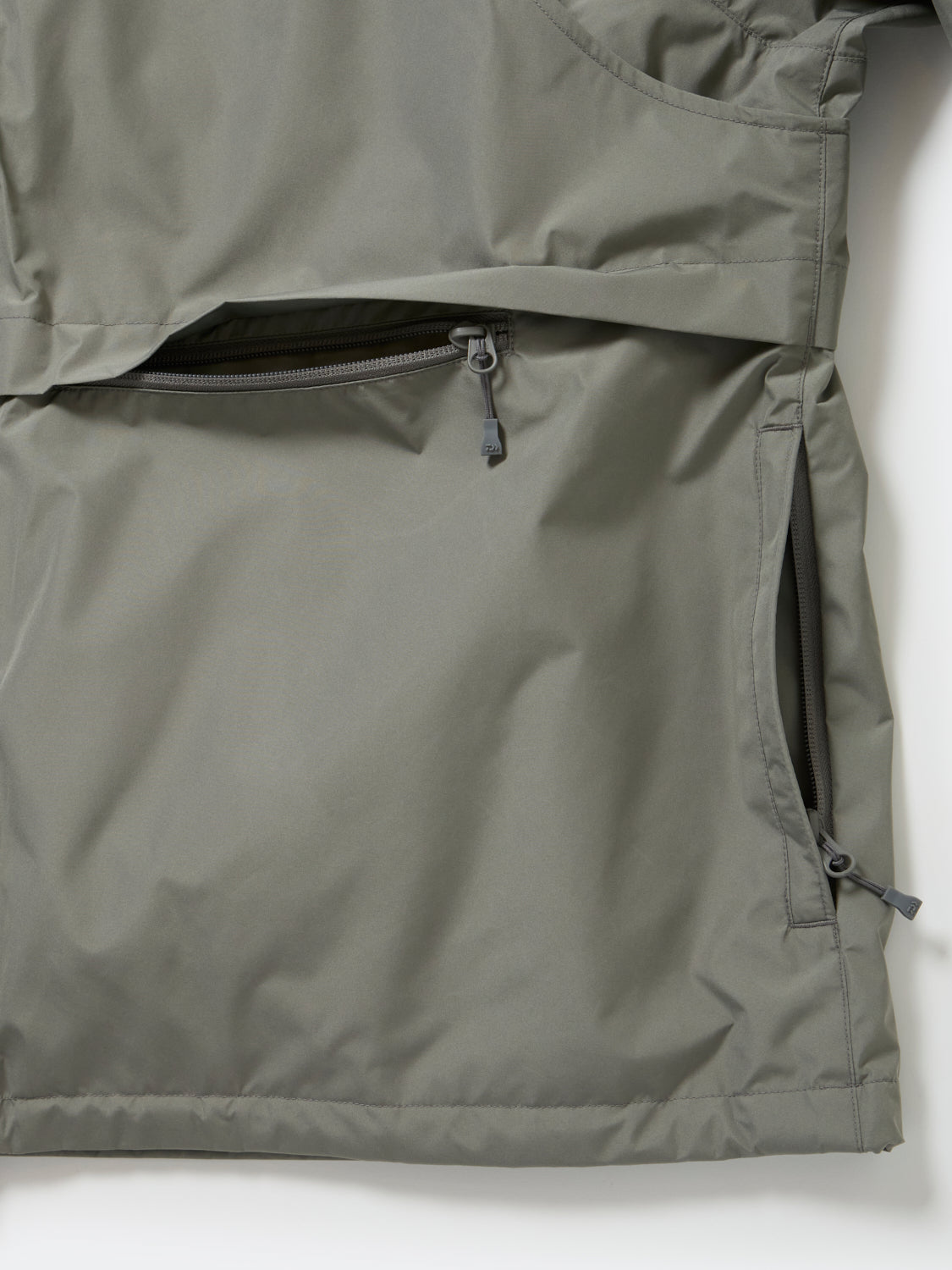 DAIWA PIER39 GORE-TEX WINDSTOPPER® TECH 2WAY WINDBREAKER JACKET