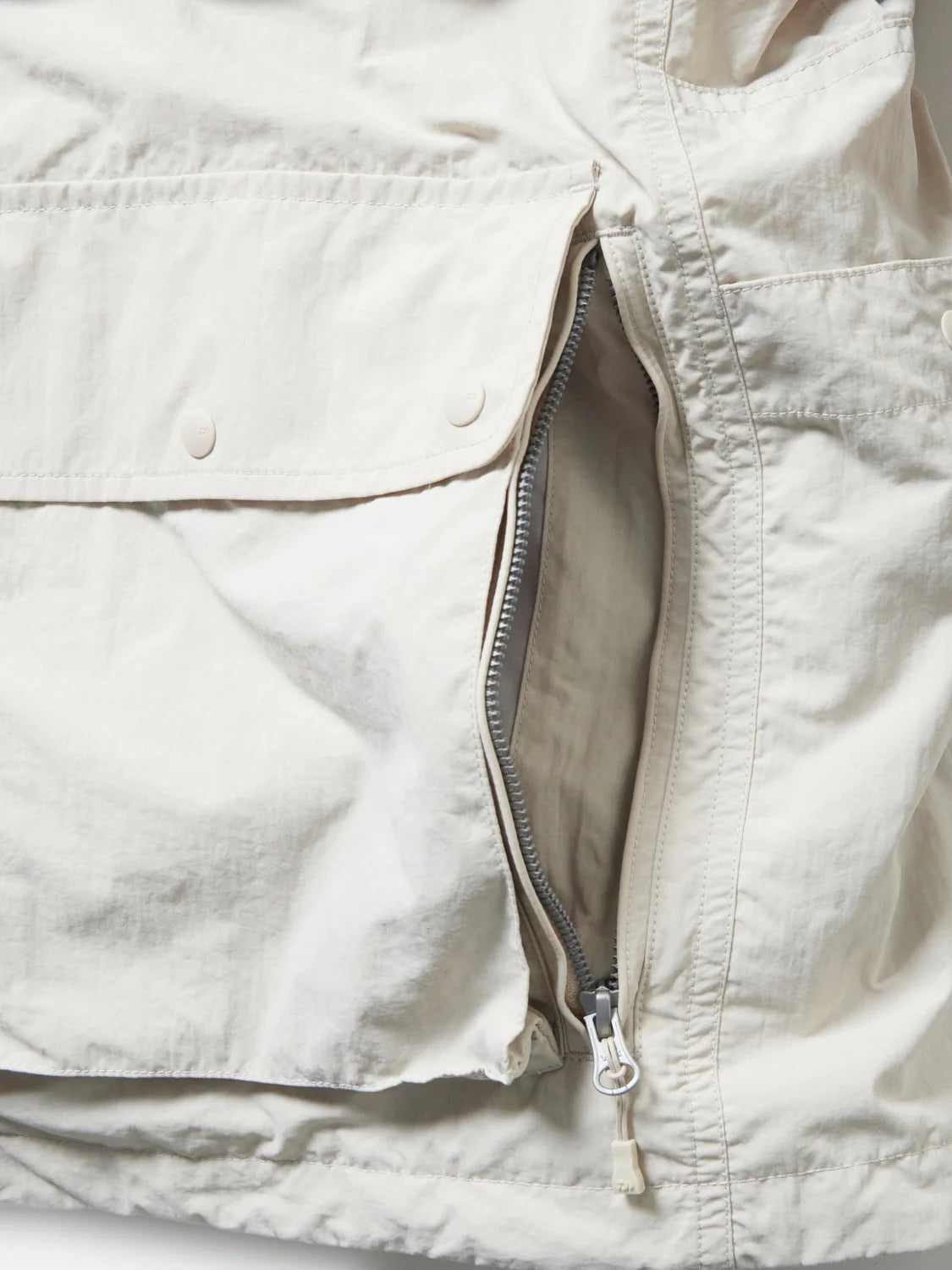 DAIWA PIER39 TECH PARACHUTE JACKET