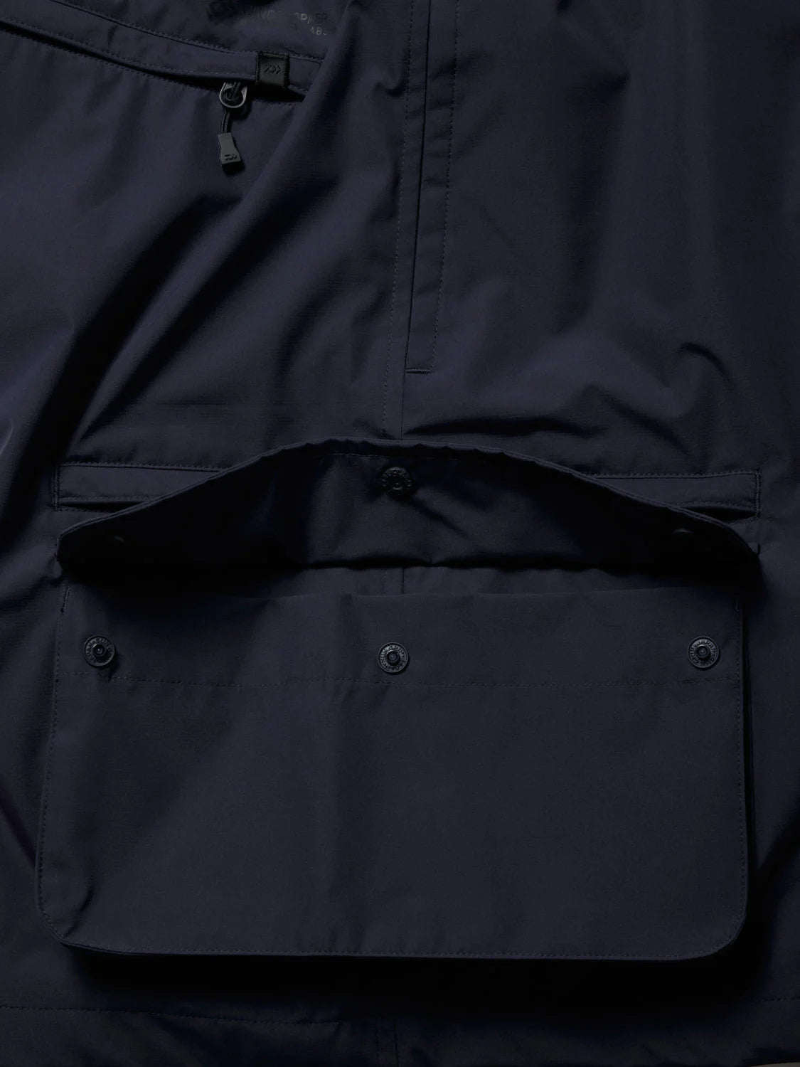 DAIWA PIER39 GORE-TEX WINDSTOPPER TECH HIKER MOUTAIN SHORTS