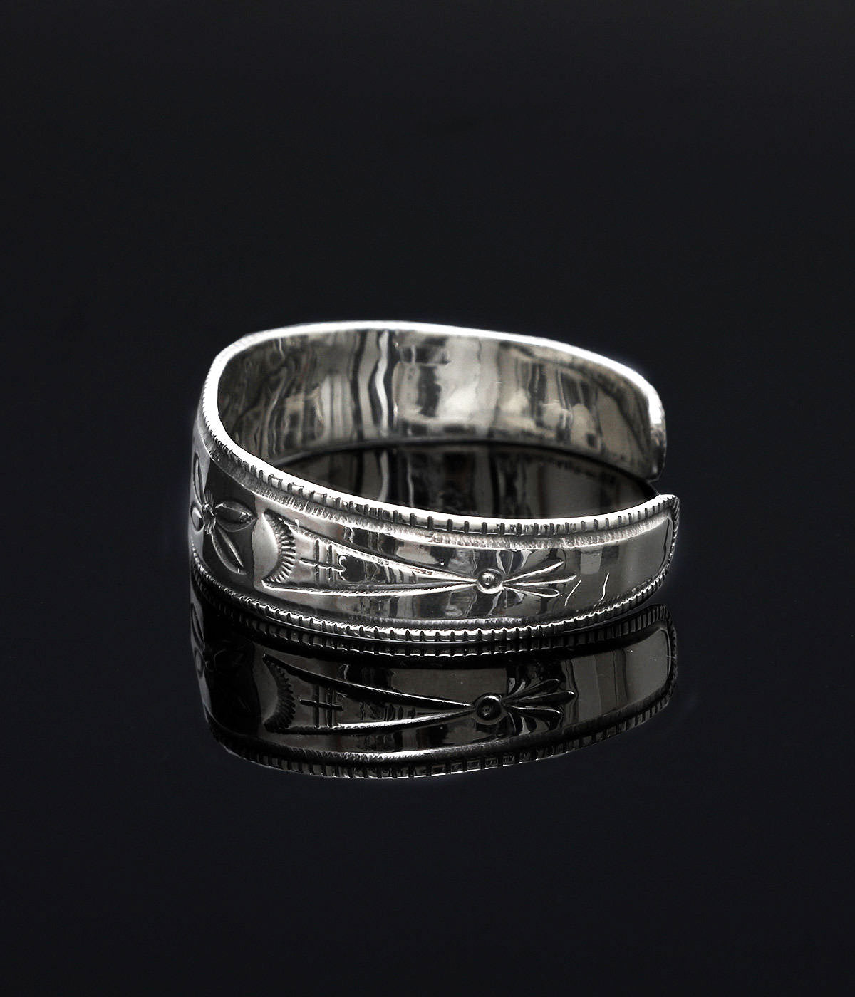 LARRY SMITH THUNDERBIRD STAMP BANGLE