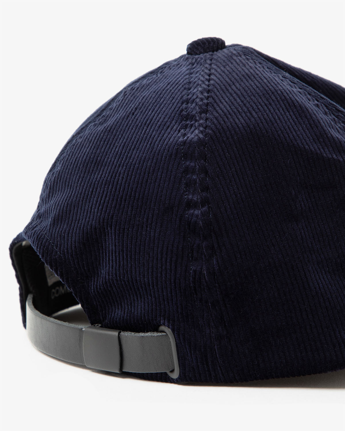 COMESANDGOES CORDUROY CAP