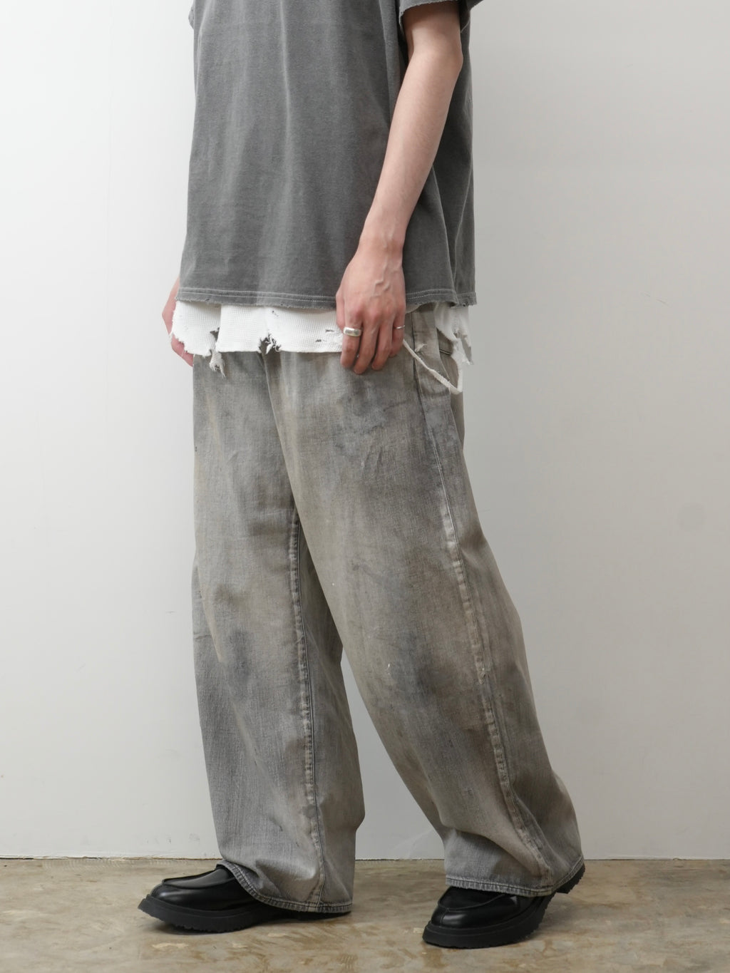 ANCELLM LIGHT OZ WIDE STRAIGHT DENIM PANTS (BLACK)