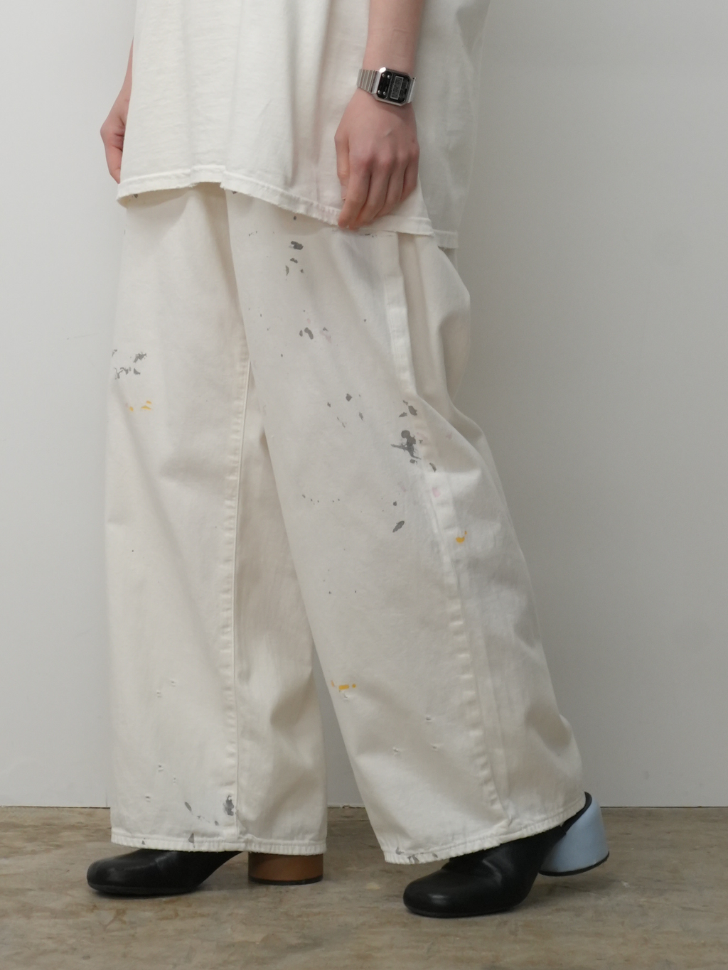 ANCELLM LIGHT OZ WIDE STRAIGHT DENIM PANTS (WHITE)