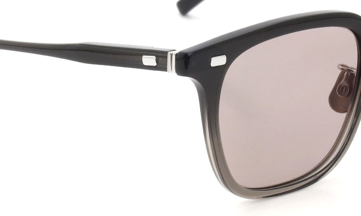 EYEVAN7285 SUNGLASSES 319 C.121 GM L.T. GRY