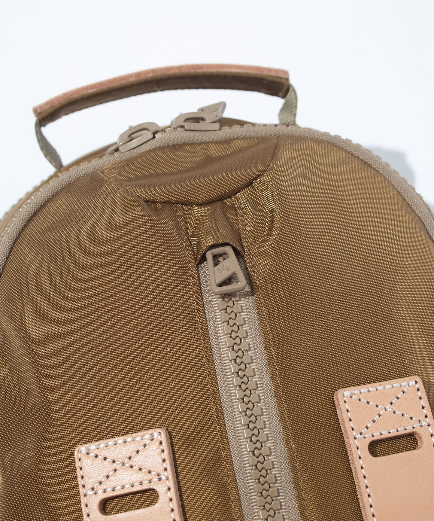 F/CE. 420 re/cor TRAVEL BP S