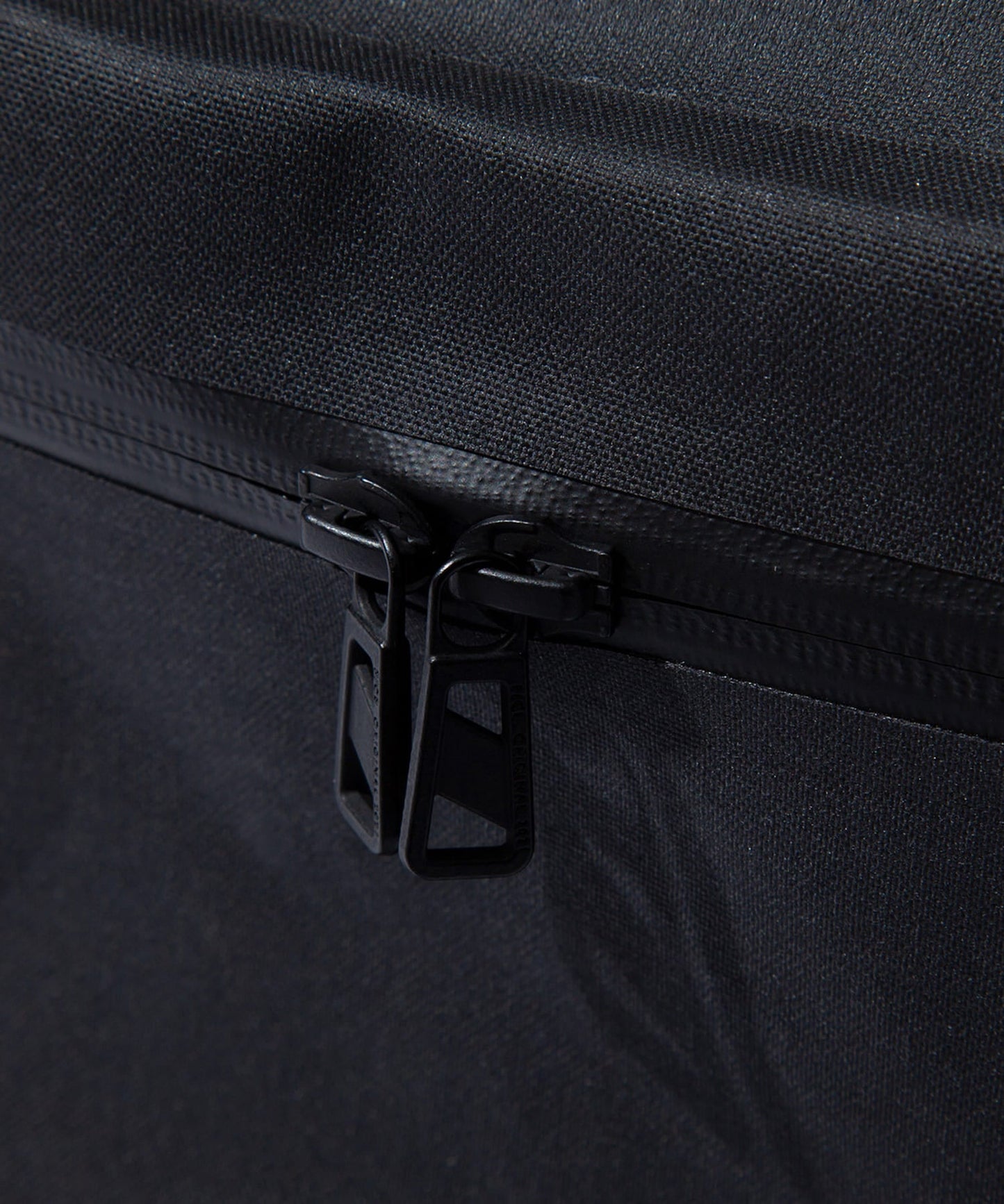 F/CE. CORDURA DRY 2WAY TROLLEY