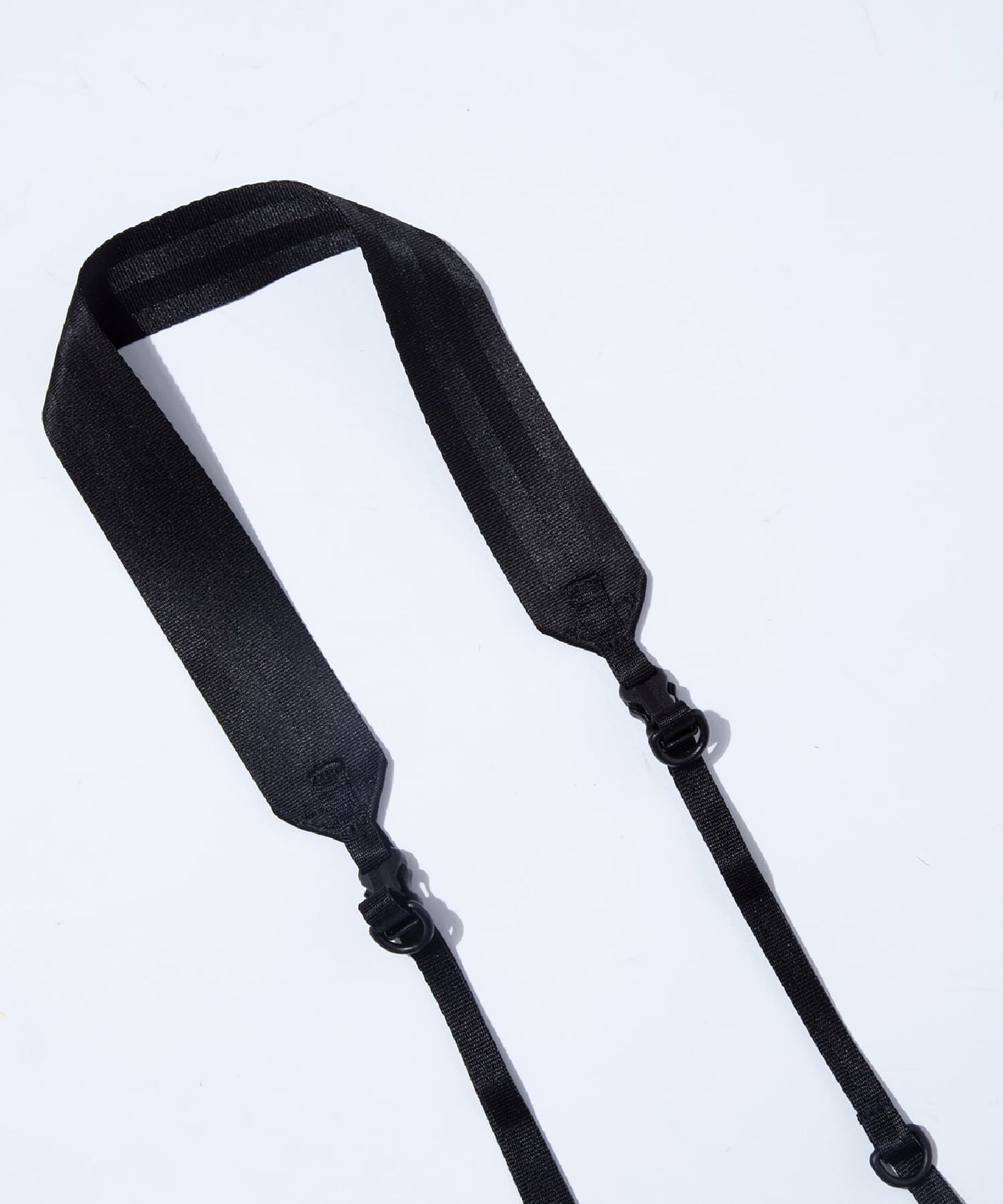 F/CE. CORDURA FIRE RESISTANT VERTICAL POUCH