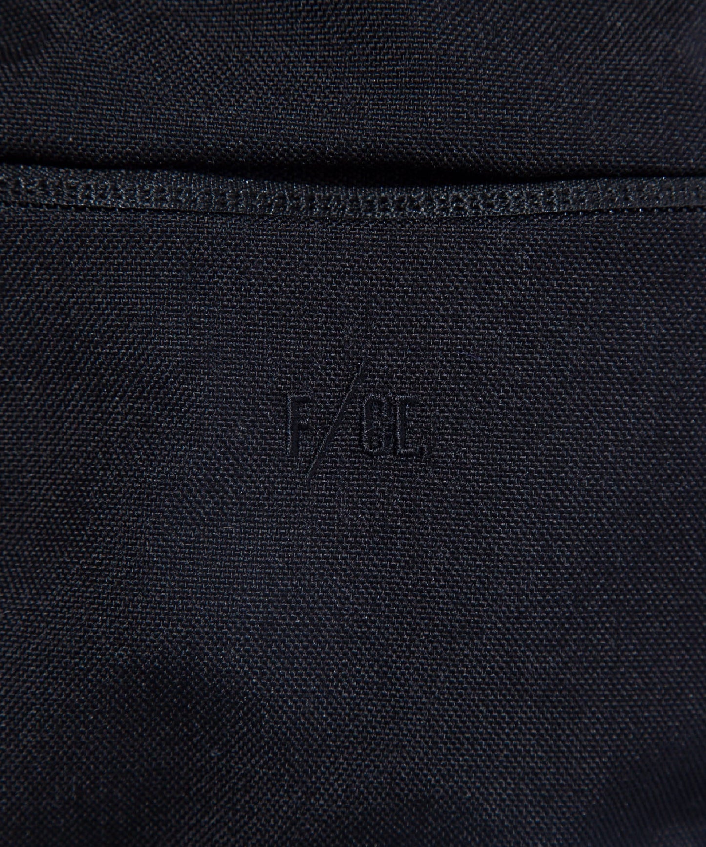 F/CE. CORDURA FIRE RESISTANT VERTICAL POUCH