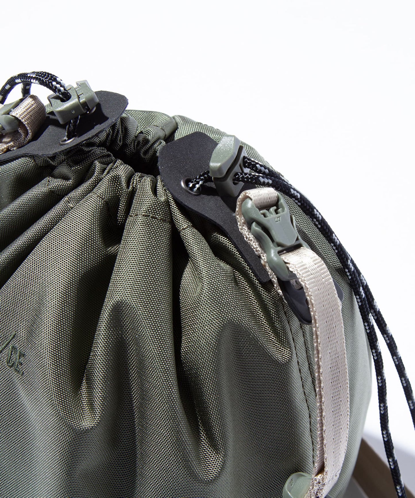 F/CE. ROBIC DRAW STRING