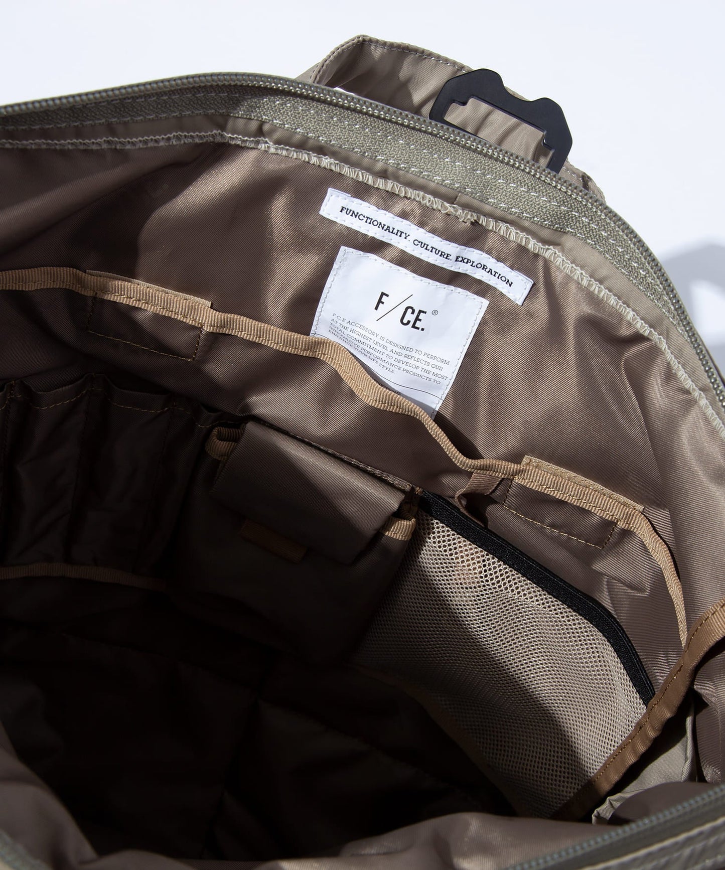 F/CE. RECYCLE TWILL 3WAY HELMET