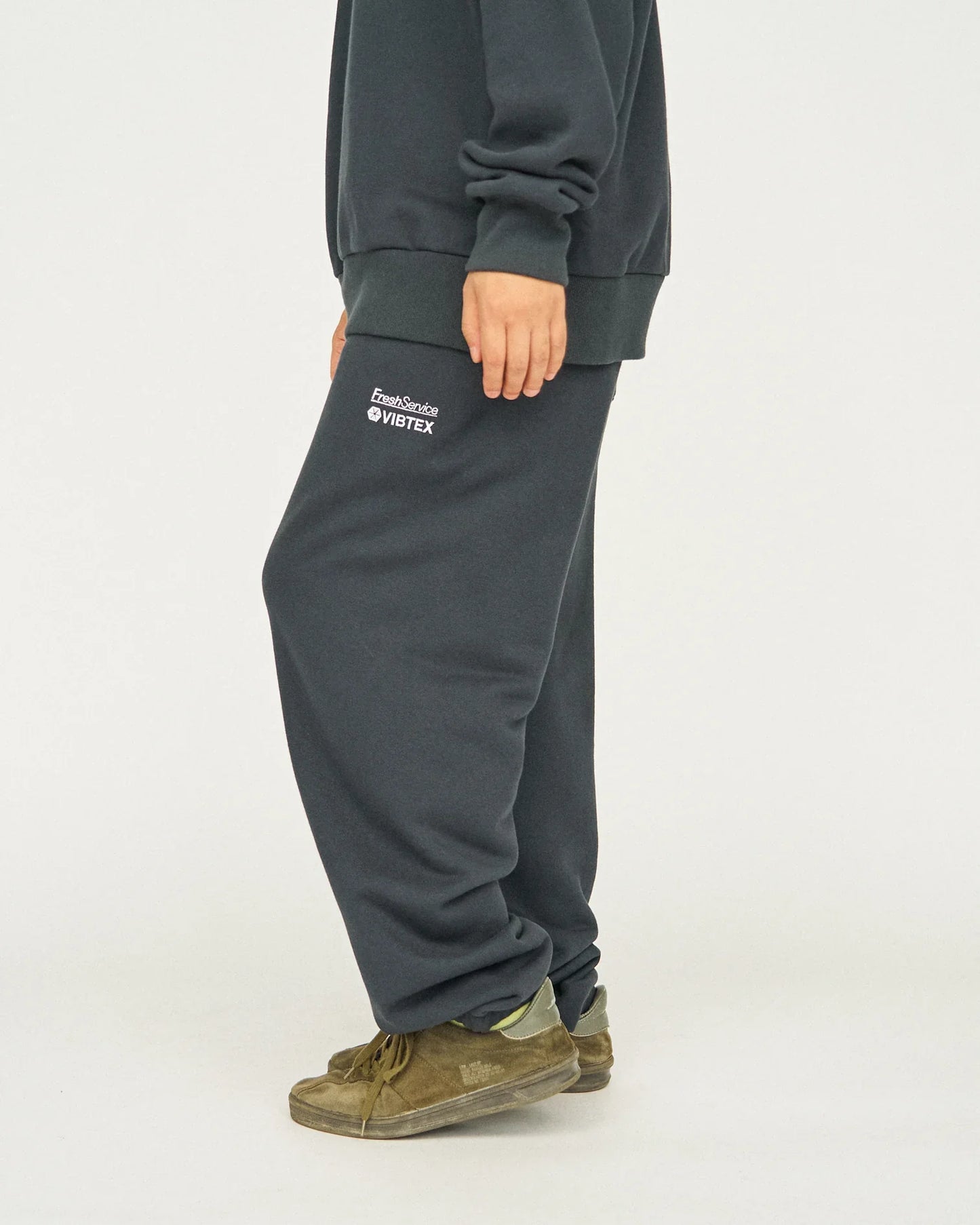 FreshService VIBTEX for FreshService VIBTEX SWEAT PANTS