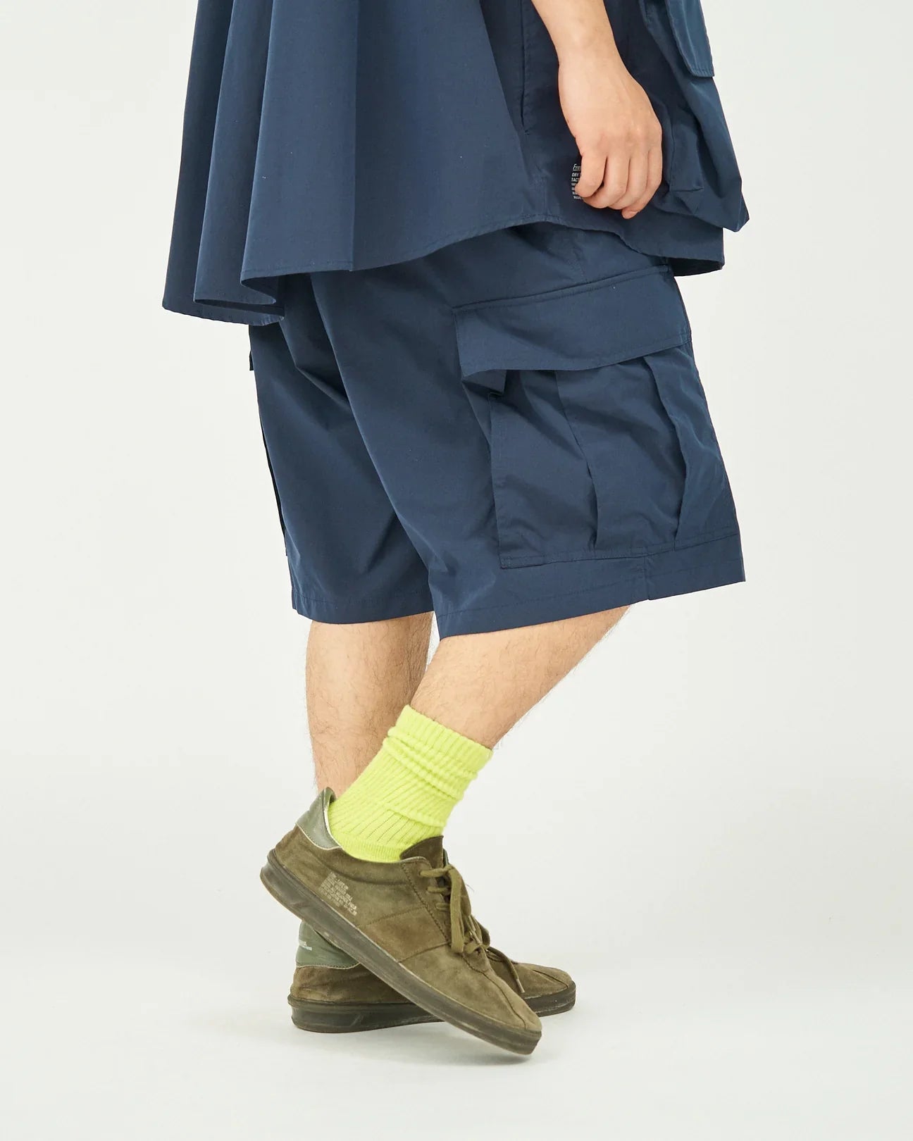 FreshService DRY TYPEWRITER OVER CARGO SHORTS